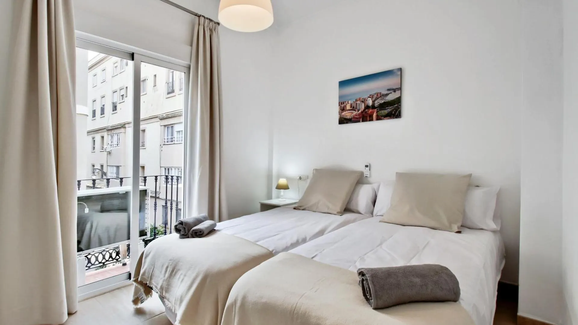 Apartamento Terraza Privada 2D Malaga Centro Spain