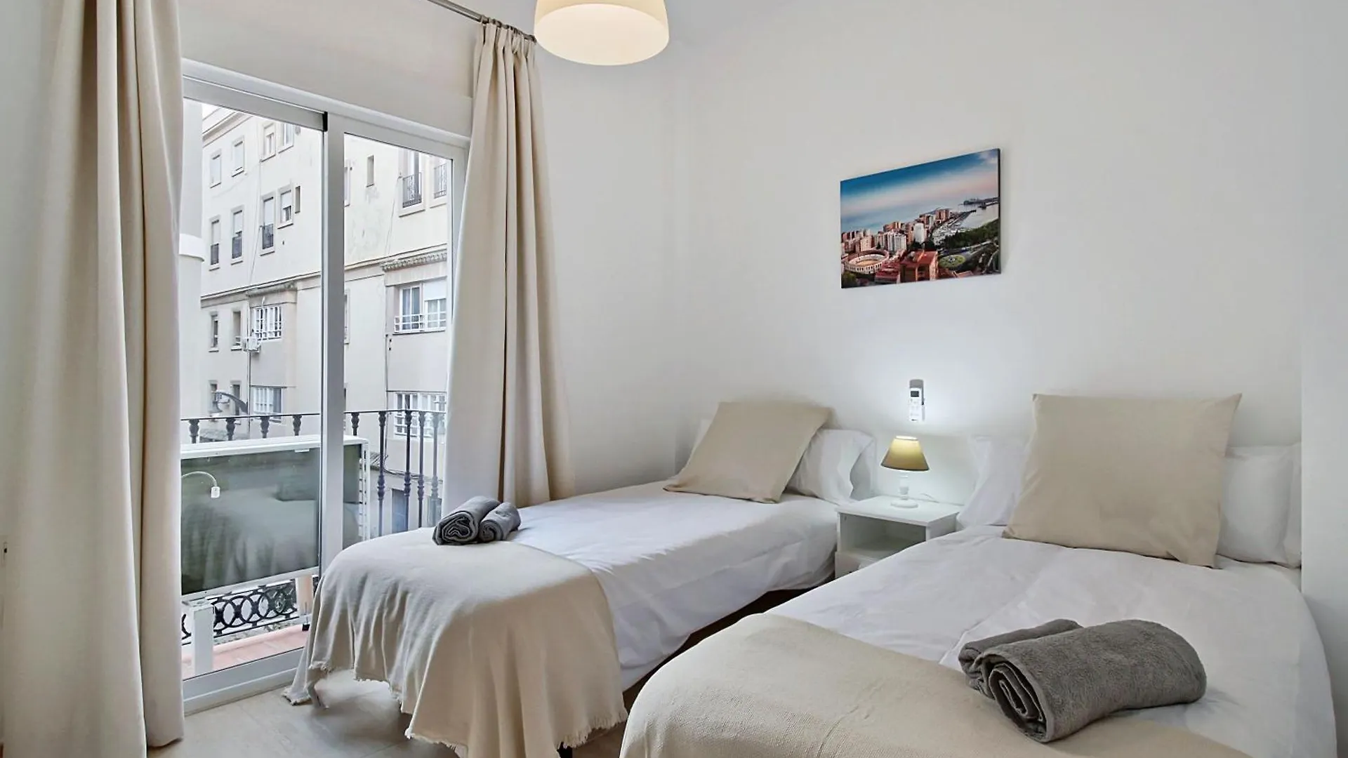 Apartamento Terraza Privada 2D Malaga Centro